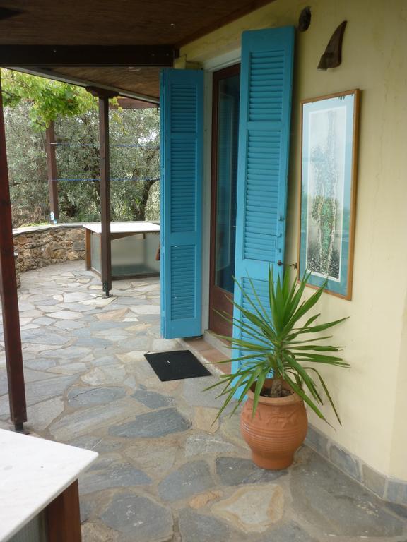 The Place By The Sun Μηλιά Εξωτερικό φωτογραφία